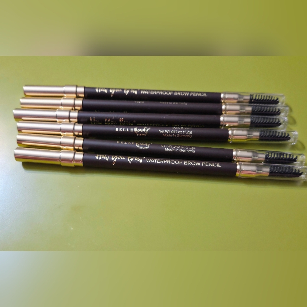 🎁Belle Beauty by Kim Gravel Waterproof Dark Brown Eyebrow Pencil
